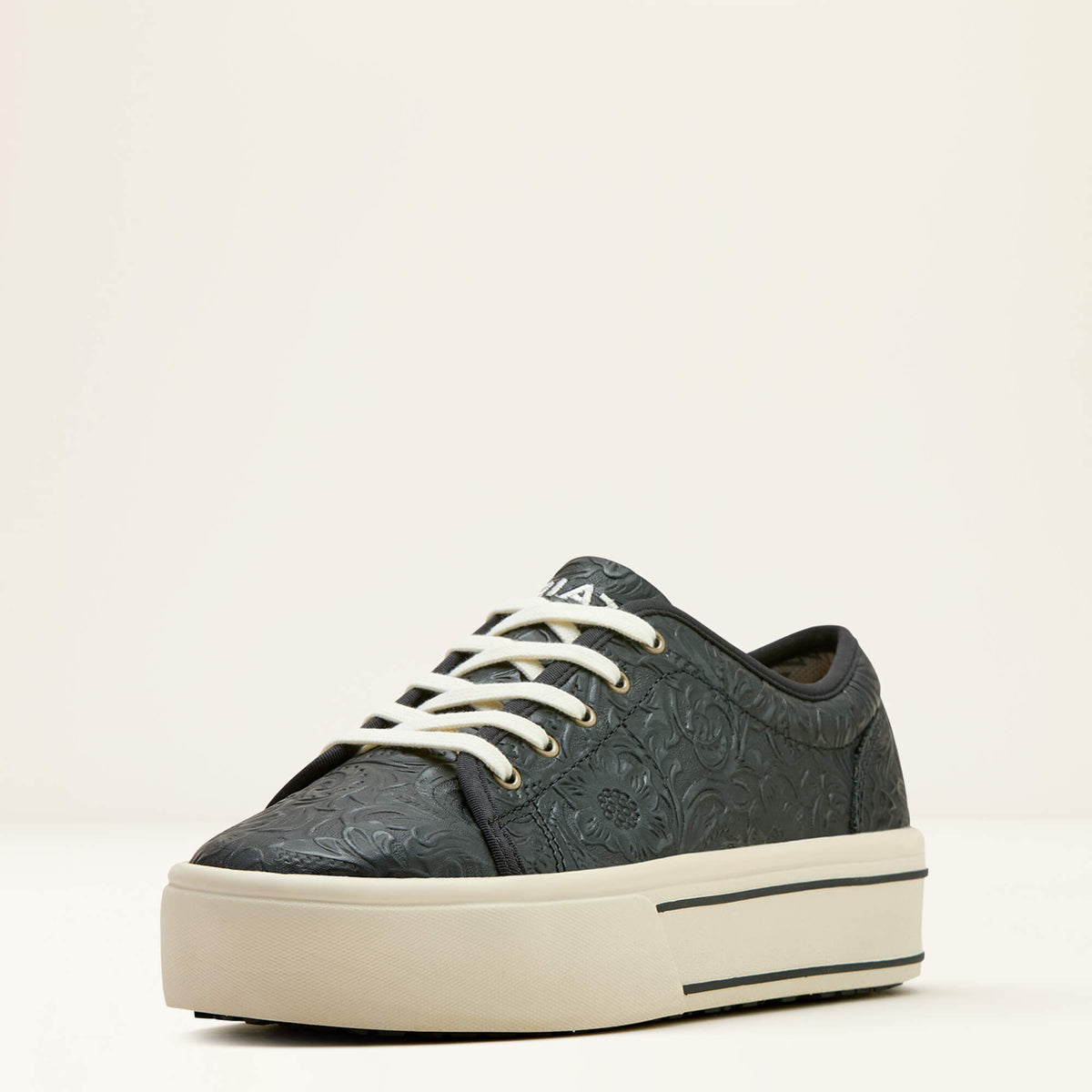 Skylar Shoe - US 6942