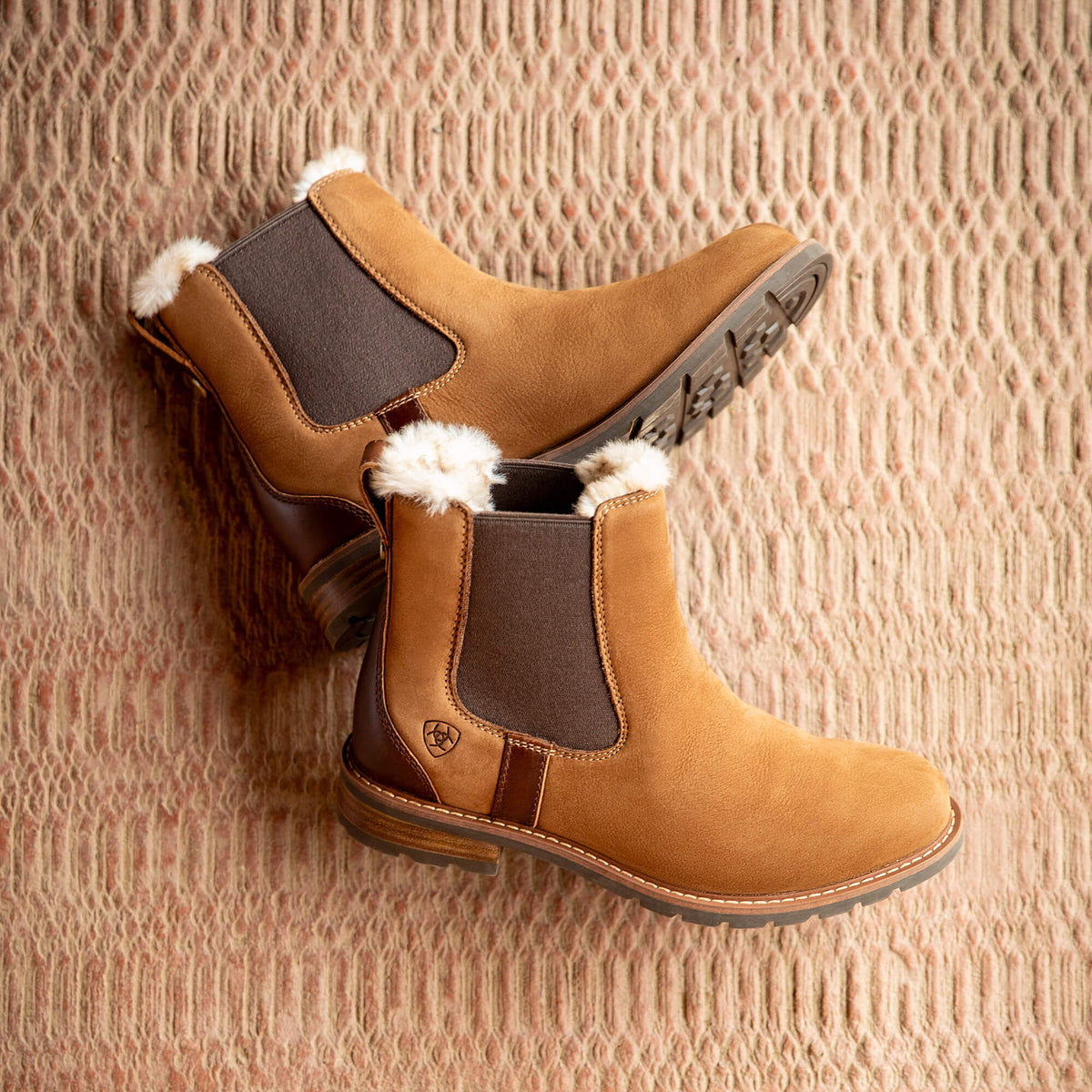 Wexford Sherpa Waterproof Chelsea Boot - US 6078