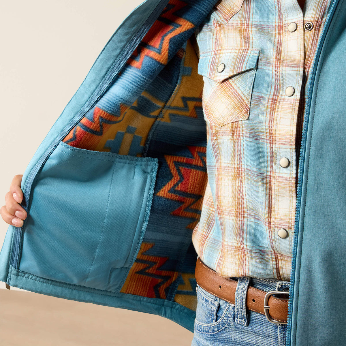 Ariat Logo Softshell Jacket - US 7786