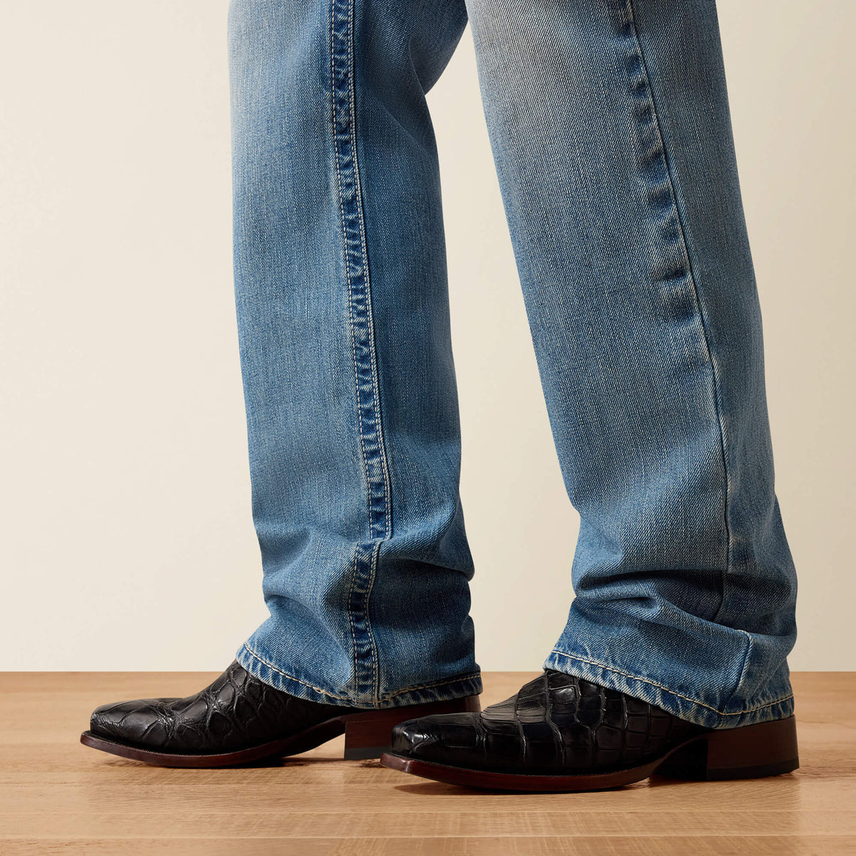 M4 Relaxed Jack Boot Cut Jeans - US 2362