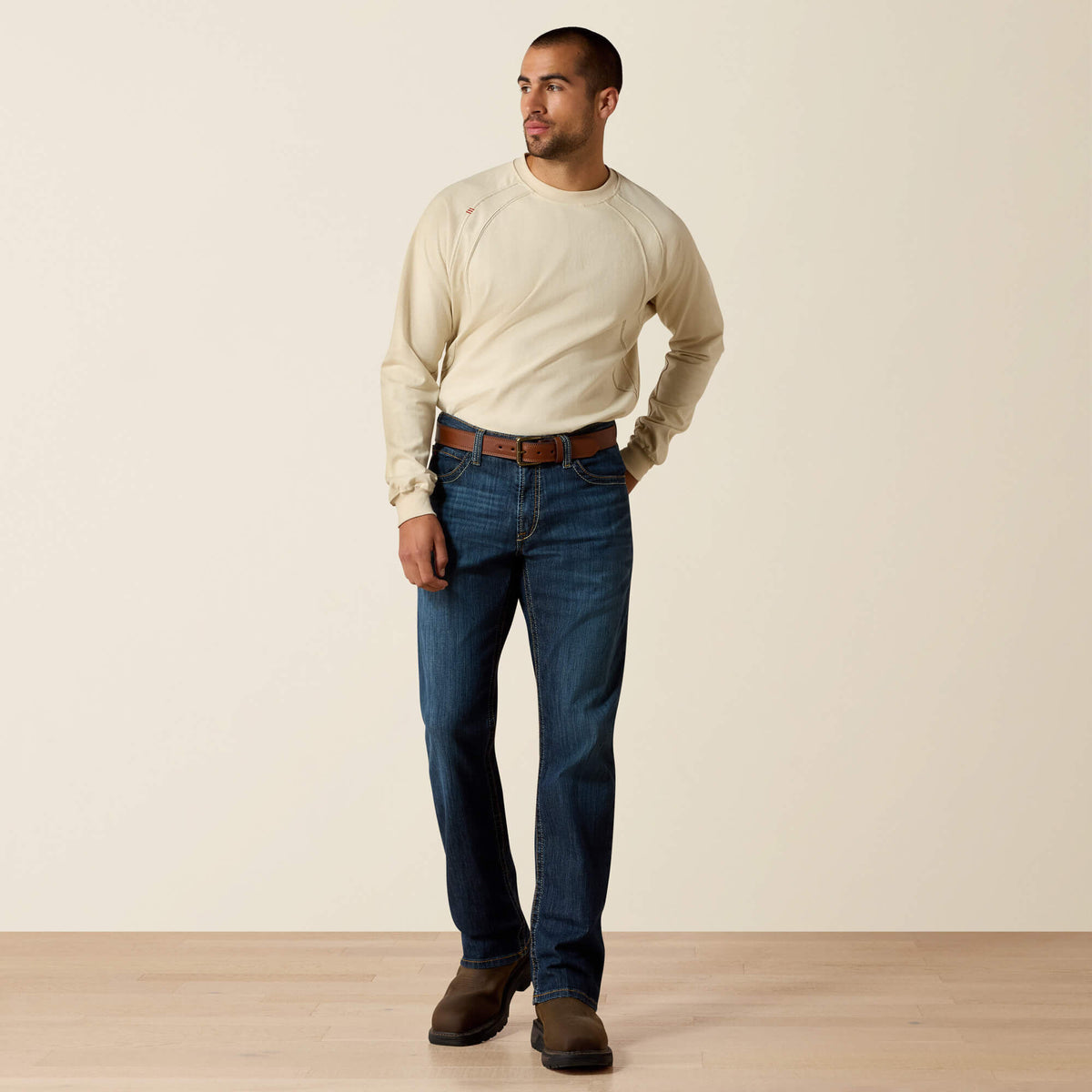FR M4 Relaxed Stretch DuraLight Jett Boot Cut Jean - US 8317