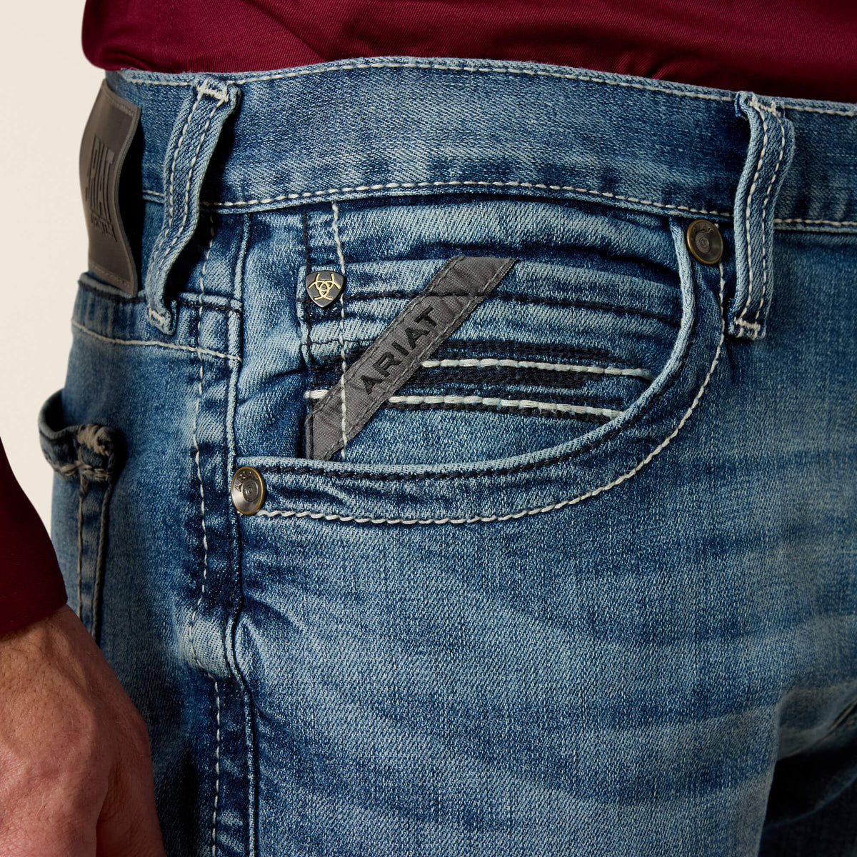 M7 Slim Wessley Straight Jean - US 1435