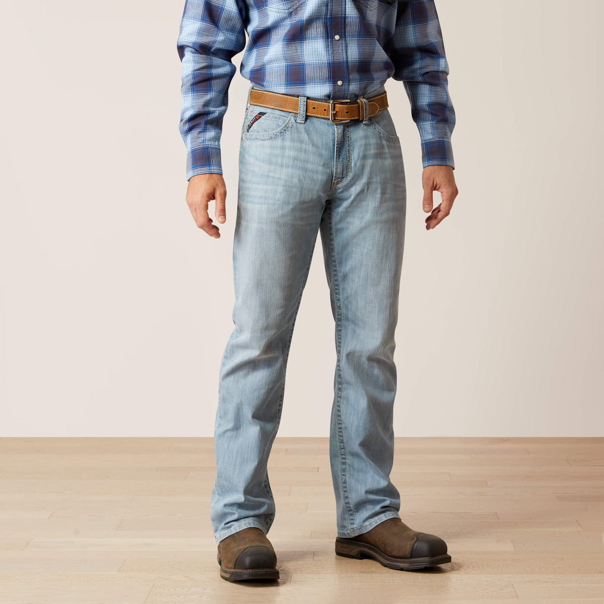 FR M4 Relaxed DuraStretch DuraLight Remming Boot Cut Jean - US 7994