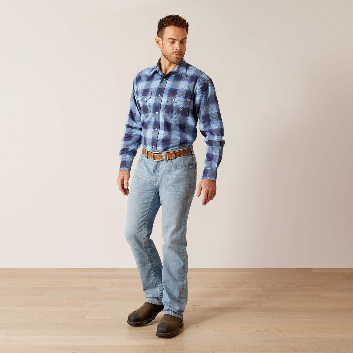 FR M4 Relaxed DuraStretch DuraLight Remming Boot Cut Jean - US 7994