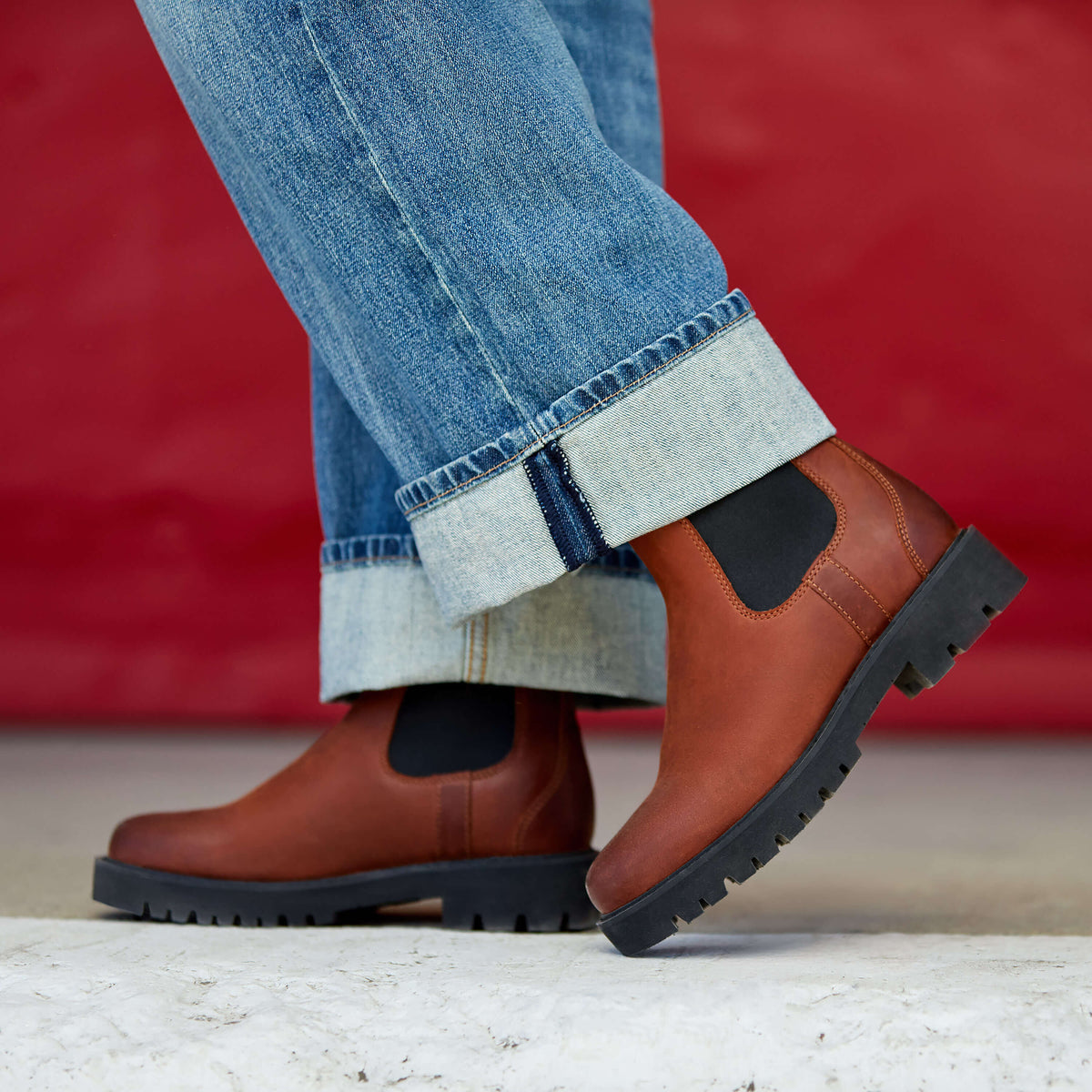 Wexford Lug Mid Waterproof Chelsea Boot - US 5858