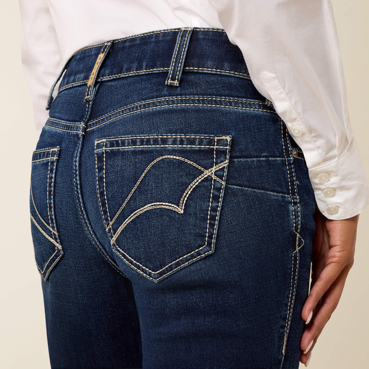 Perfect Rise Acclimatize Parker Straight Leg Jeans - US 4114