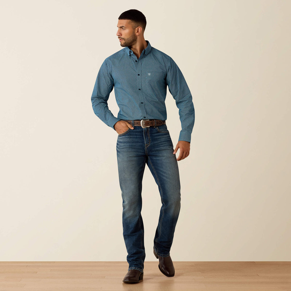 Jordi Fitted Shirt - US 0556