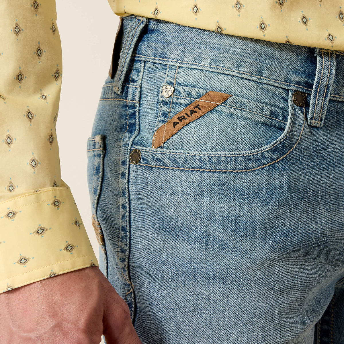 M4 Relaxed Gus Boot Cut Jeans - US 4026