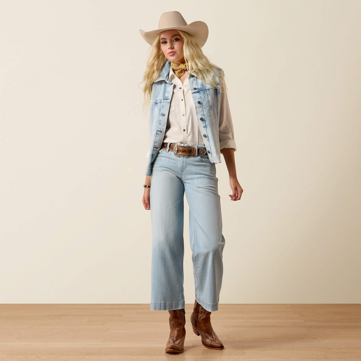 Perfect Rise Clare Wide Leg Crop Jeans - US 1426