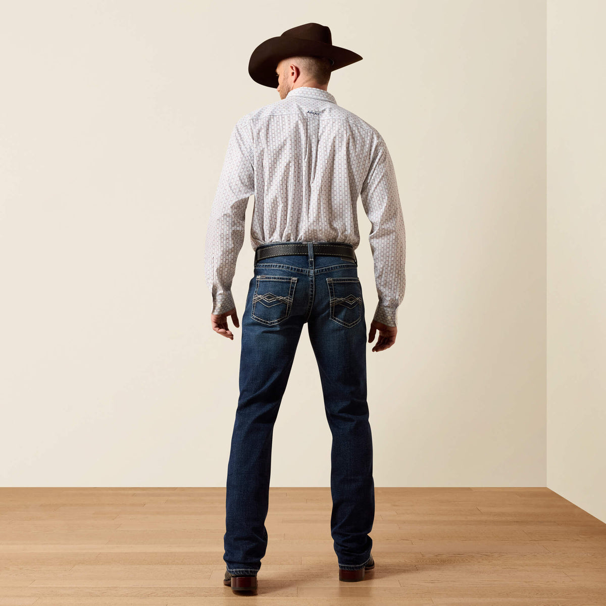 M4 Relaxed Landon Straight Leg Jeans - US 2315