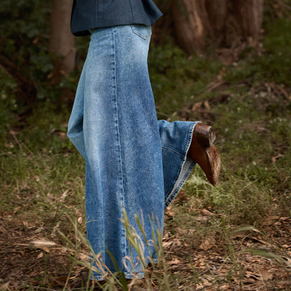 Ultra High Rise Iris Super Wide Leg Jeans - US 6084