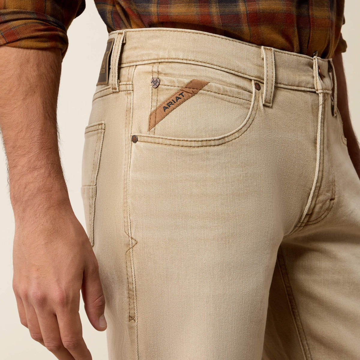 M4 Relaxed Grizzly Boot Cut Jeans - US 1289