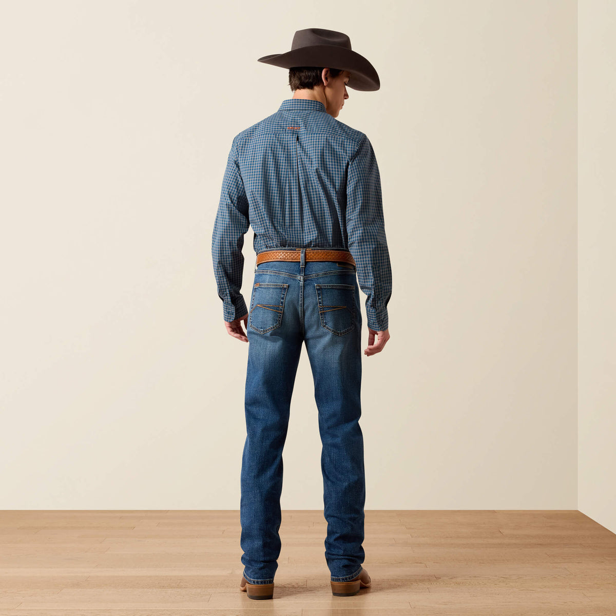 M7 Slim Garth Classic Rise Straight Leg Jeans - US 4987