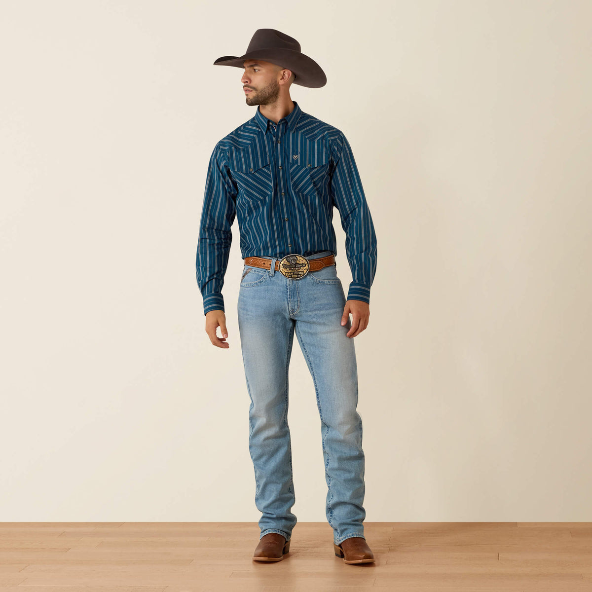 Pro Series Wolfgang Classic Fit Snap Shirt - US 7160