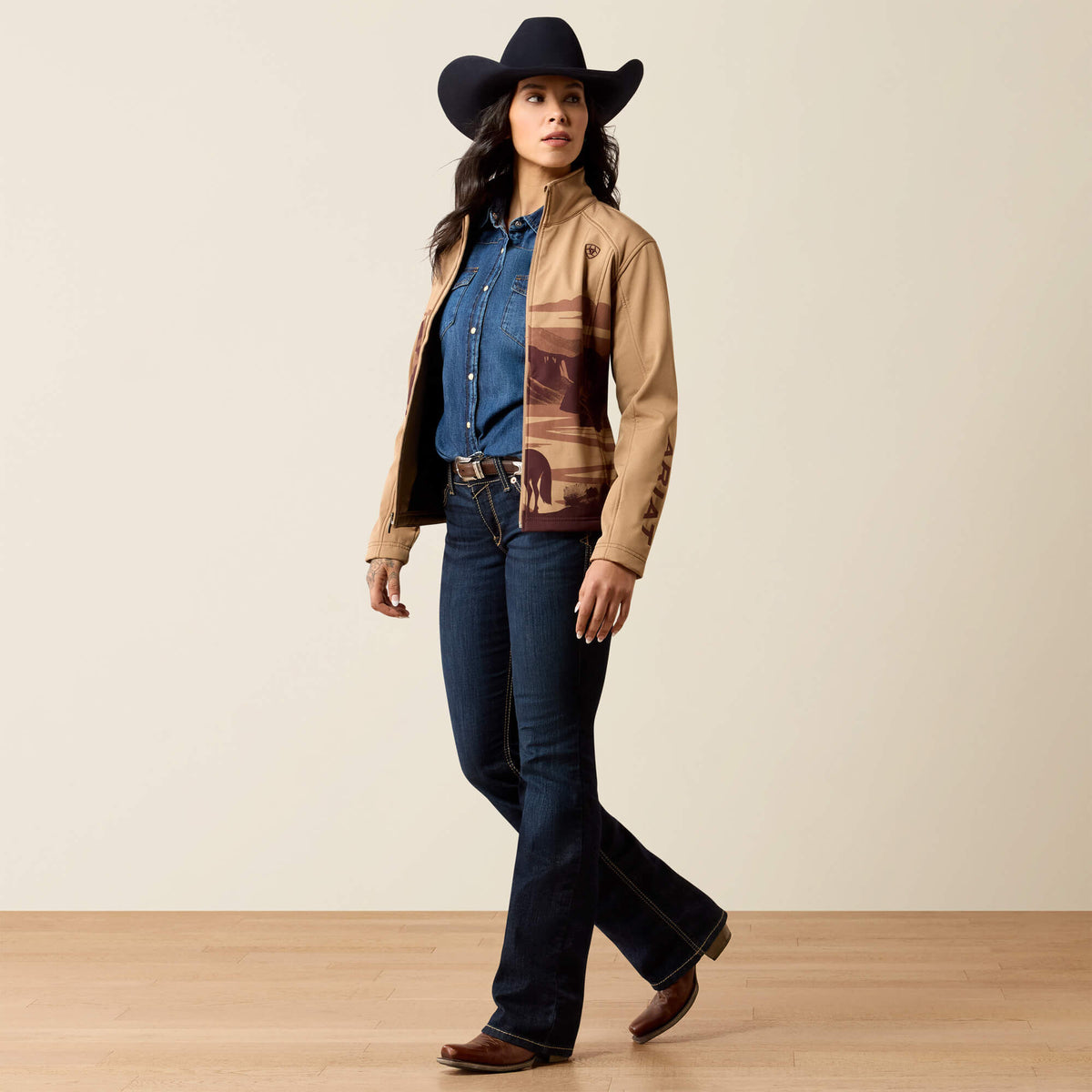 Ariat Logo Softshell Jacket - US 4490